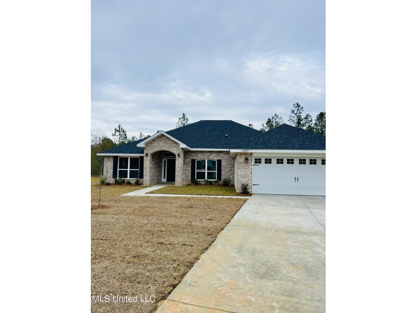 New construction in an established community with loads of - Beach Home for sale in Gulfport, Mississippi on Beachhouse.com