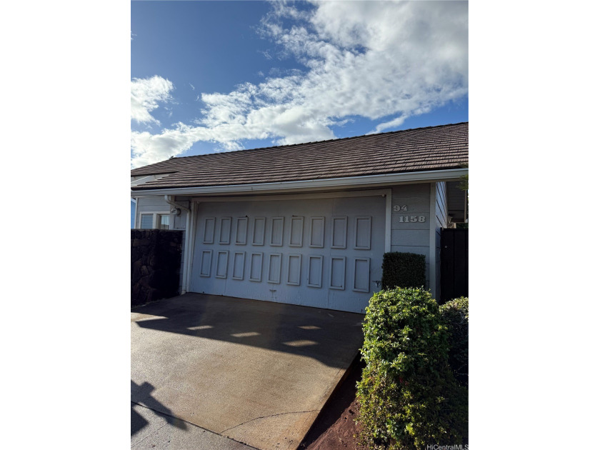 Welcome home to single family living in the highly desirable - Beach Home for sale in Waipahu, Hawaii on Beachhouse.com