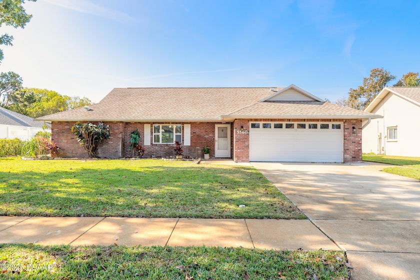 Welcome home to 5560 Trail Side in the highly desired Foxboro - Beach Home for sale in Port Orange, Florida on Beachhouse.com