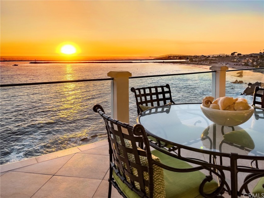 Offered for the first time in decades, this oceanfront residence - Beach Home for sale in Corona Del Mar, California on Beachhouse.com