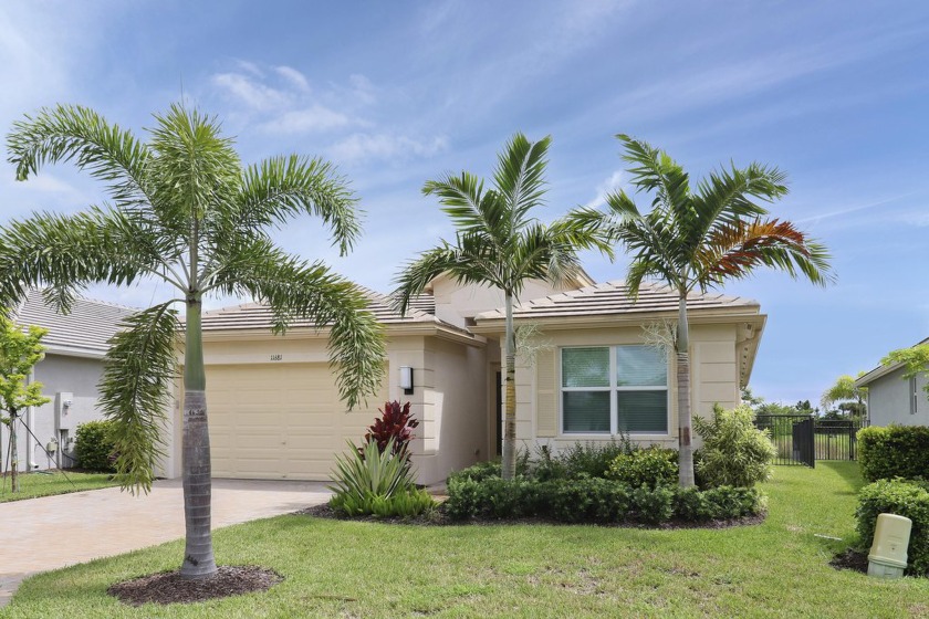 Welcome to your perfect seasonal retreat or primary residence - Beach Home for sale in Port Saint Lucie, Florida on Beachhouse.com