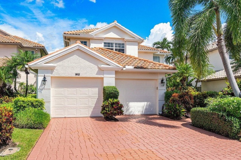 Truly One of the Most Spectacular Water & Golf Views of the 18th - Beach Home for sale in Palm Beach Gardens, Florida on Beachhouse.com