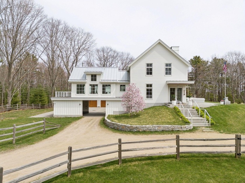 1200 Shore Road isn't just a home or a property - it's an - Beach Home for sale in Cape Elizabeth, Maine on Beachhouse.com