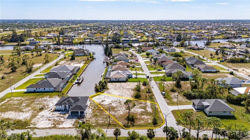 Here's your chance to build the home of your dreams on this - Beach Lot for sale in Cape Coral, Florida on Beachhouse.com
