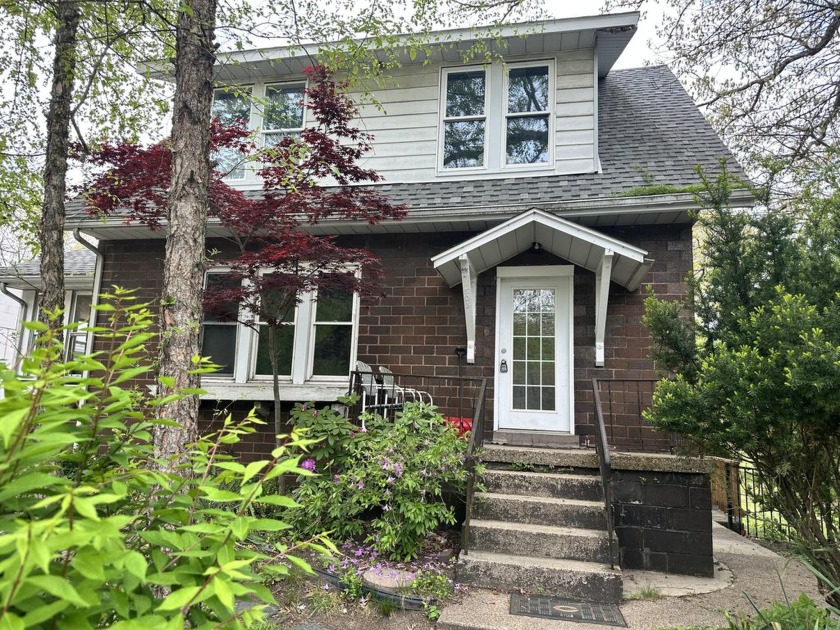 This charming home is currently being  used as a vacation rental - Beach Home for sale in Michigan City, Indiana on Beachhouse.com