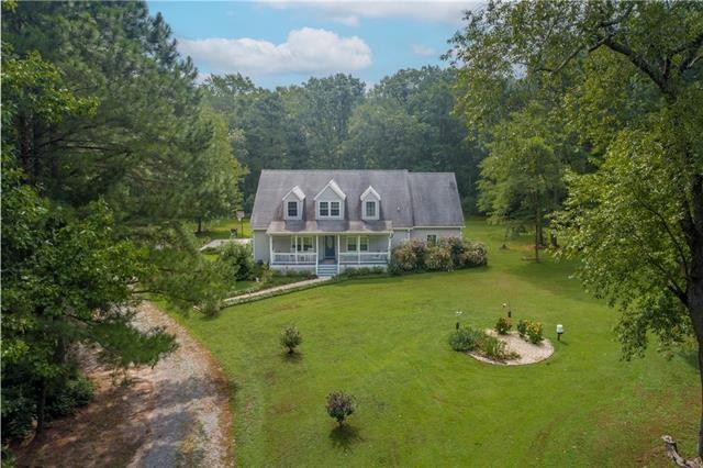 Welcome to this spacious home in the picturesque Whitings Creek - Beach Home for sale in Locust Hill, Virginia on Beachhouse.com