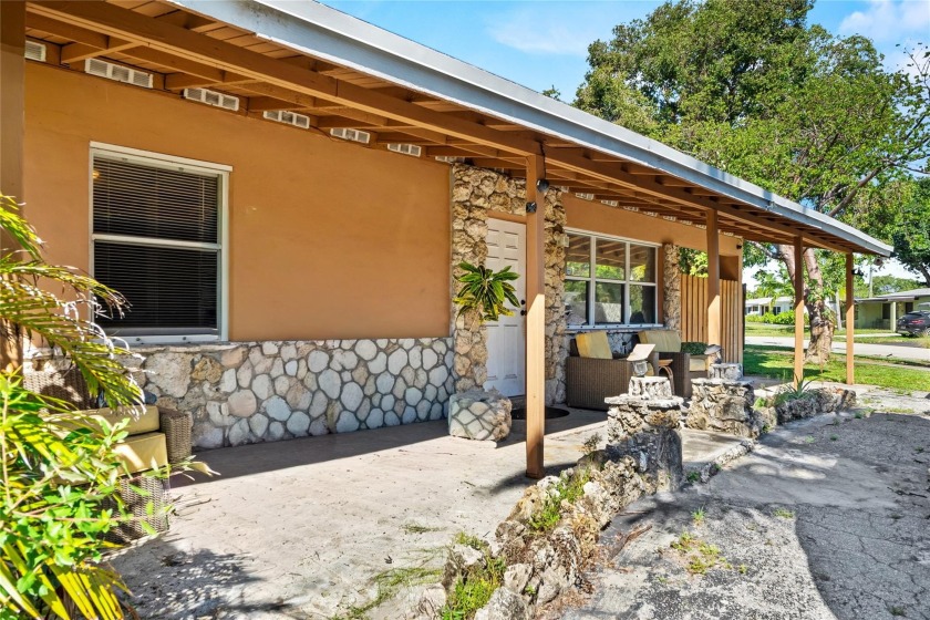 No HOA and a great east Pompano Beach location just minutes from - Beach Home for sale in Pompano Beach, Florida on Beachhouse.com