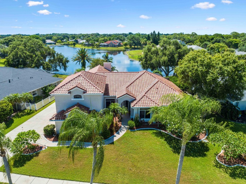 Unique waterfront opportunity! Best of both worlds! Attractive - Beach Home for sale in Merritt Island, Florida on Beachhouse.com