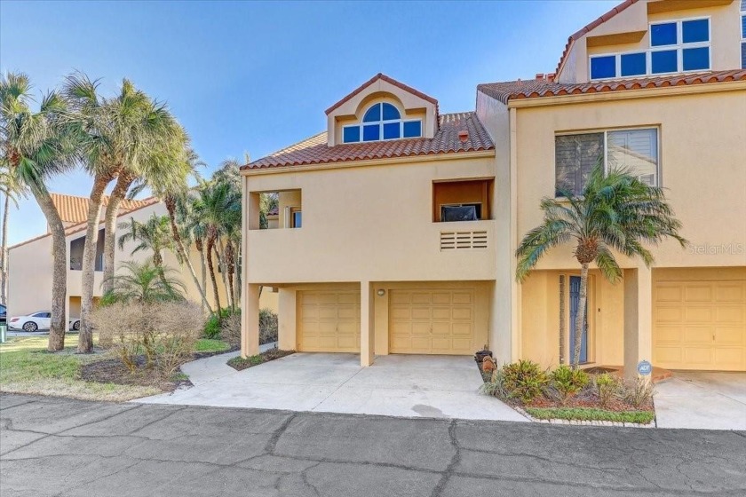 Discover Your Dream Oasis! Step into this exceptional - Beach Townhome/Townhouse for sale in St. Petersburg, Florida on Beachhouse.com