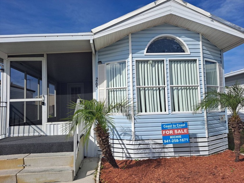 Brand New Central AC/Heat Unit ! Close to Everything,  Short - Beach Home for sale in Port Charlotte, Florida on Beachhouse.com