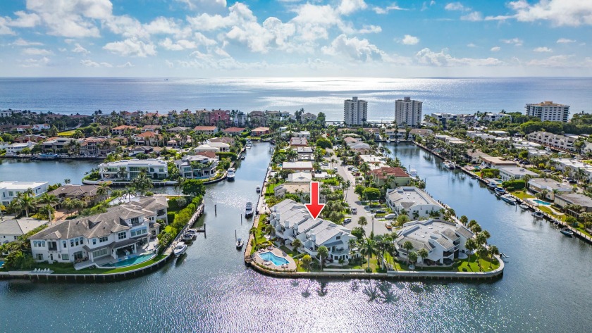 Welcome to Lloret De Mar, your private coastal retreat in the - Beach Townhome/Townhouse for sale in Highland Beach, Florida on Beachhouse.com