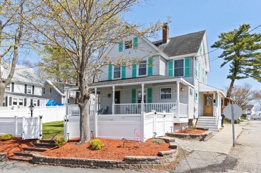 Truly turn key! This lovely cottage has been beautifully updated - Beach Home for sale in Old Orchard Beach, Maine on Beachhouse.com