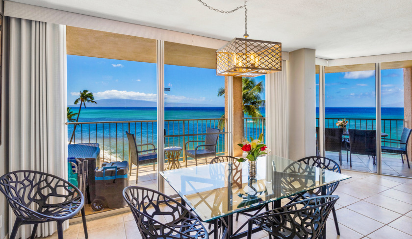 OCEANFRONT Remodeled Luxury Condo - Lanai & Molokai views! Royal - Beach Vacation Rentals in Lahaina, Hawaii on Beachhouse.com
