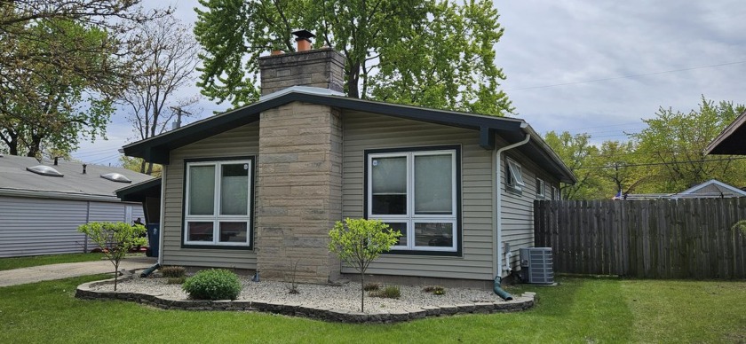 Welcome to 7641 Locust Ave and your dream coastal retreat in the - Beach Home for sale in Gary, Indiana on Beachhouse.com