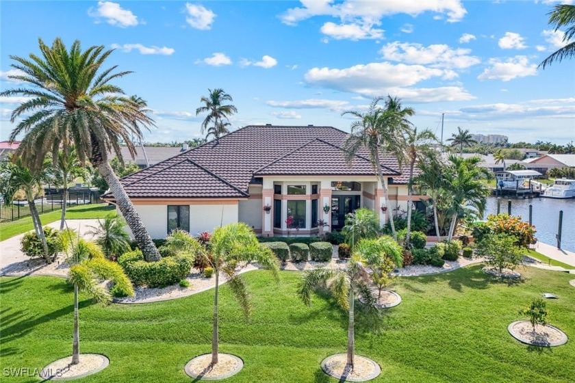 Take advantage of this huge price reduction!! Call for your - Beach Home for sale in Cape Coral, Florida on Beachhouse.com