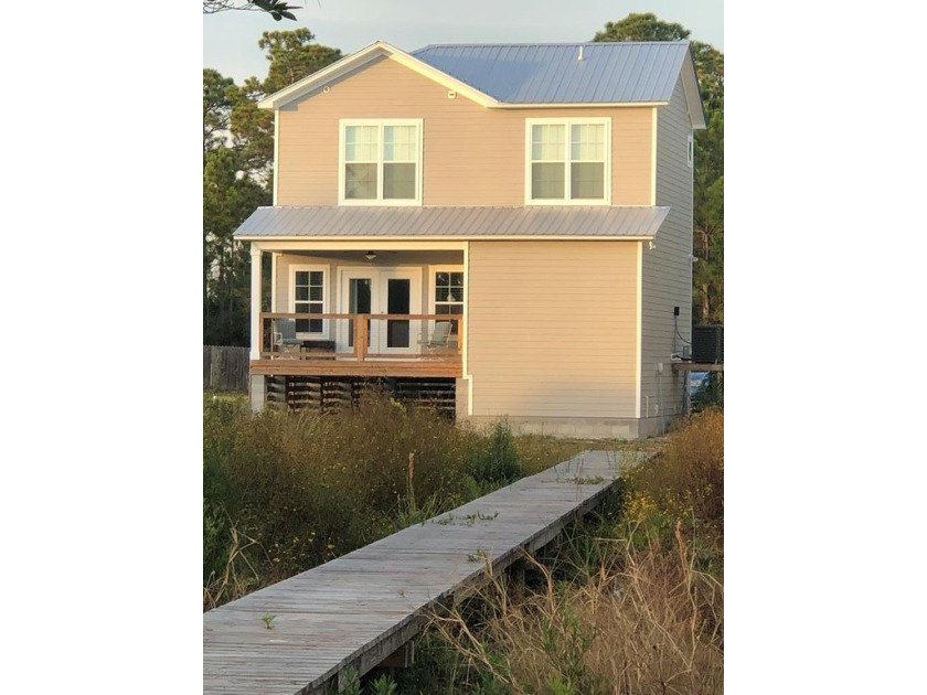 *SELLER will finance with 20% down*  Welcome to your new home in - Beach Home for sale in Carabelle, Florida on Beachhouse.com