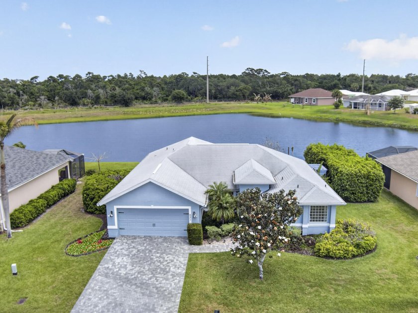 Located in the gated community of High Hawk, this 3BR/2BA - Beach Home for sale in Vero Beach, Florida on Beachhouse.com
