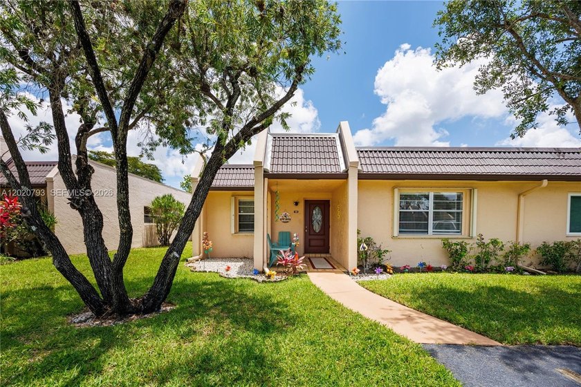 Experience the best of Florida living in this stunning 2-bedroom - Beach Condo for sale in West Palm Beach, Florida on Beachhouse.com