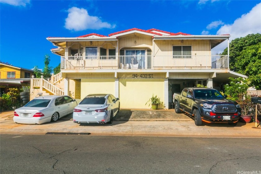 Welcome to this exceptional opportunity in Waipahu. This - Beach Home for sale in Waipahu, Hawaii on Beachhouse.com