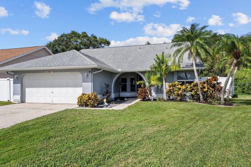 Centrally-located in the desirable WESTCHASE/COUNTRYWAY area - Beach Home for sale in Tampa, Florida on Beachhouse.com