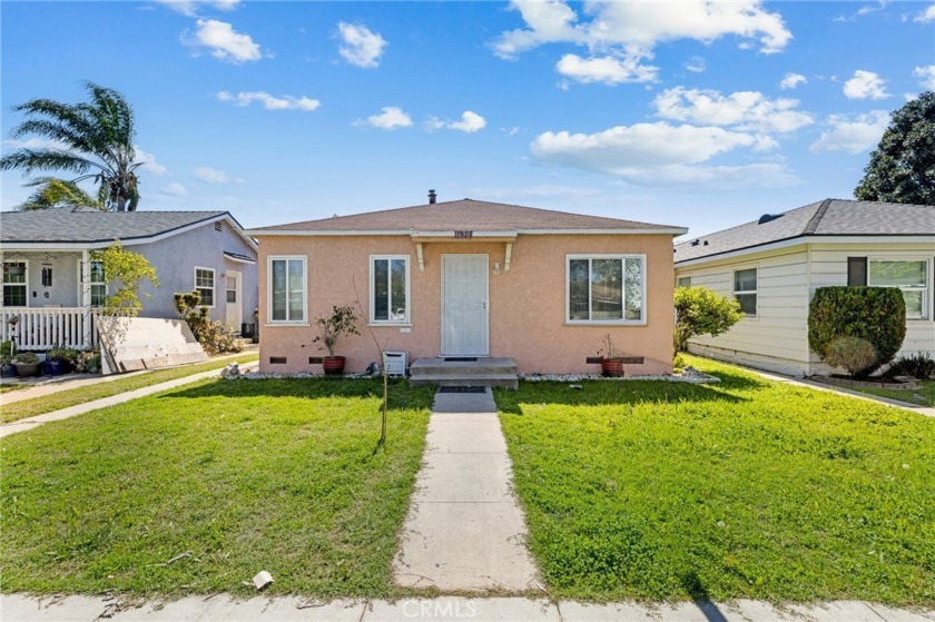 Motivated seller, price reduced!  Welcome to this beautifully - Beach Home for sale in Long Beach, California on Beachhouse.com