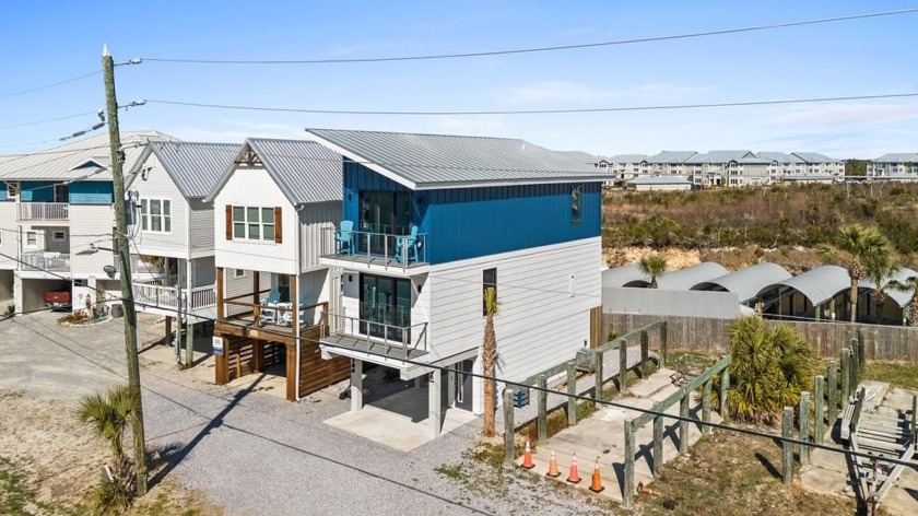 Discover Your Dream Home in Mexico Beach  Imagine living in a - Beach Home for sale in Mexico Beach, Florida on Beachhouse.com