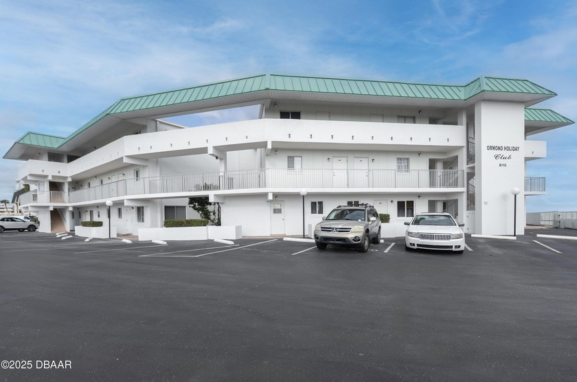 LOCATION!LOCATION!LOCATION! Talk about layout, amenities - Beach Condo for sale in Ormond Beach, Florida on Beachhouse.com