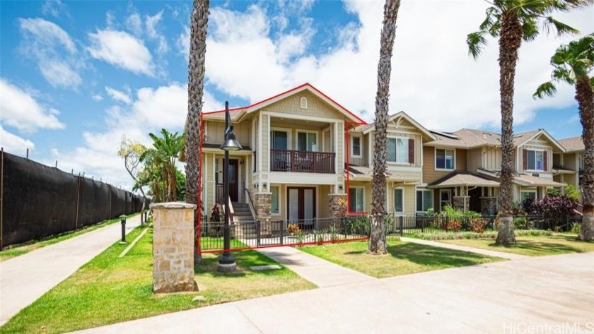 Welcome to this versatile Flex unit, offering a unique - Beach Condo for sale in Kapolei, Hawaii on Beachhouse.com