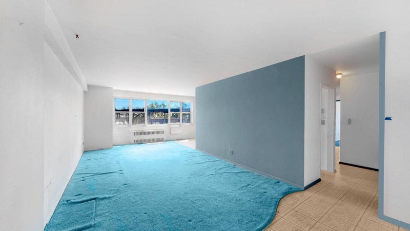 Extremely bright, Quite, Spacious, Low-Floor 3-Bedroom, 1.5-Bath - Beach Condo for sale in Brooklyn, New York on Beachhouse.com