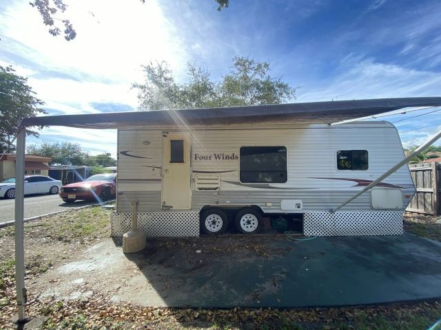 This 0 bed/0 bath handyman special has great potential! The - Beach Home for sale in West Palm Beach, Florida on Beachhouse.com