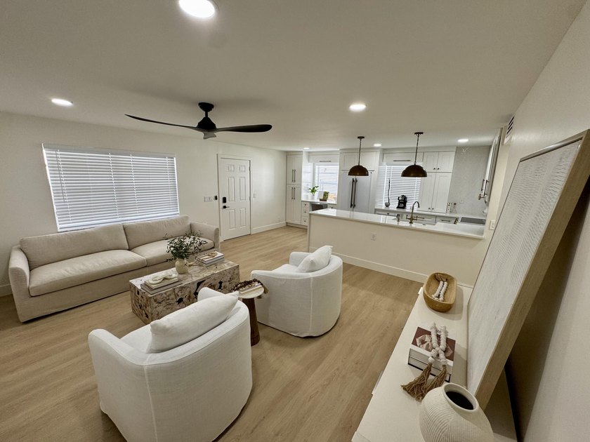 This upgraded designer unit will not last- FORNO appliances - Beach Condo for sale in Delray Beach, Florida on Beachhouse.com