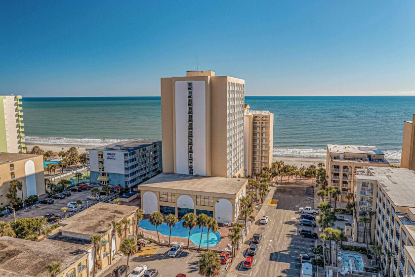 OWNER FINANCING AVAILABLE! Contact me for details.  Nice - Beach Condo for sale in Myrtle Beach, South Carolina on Beachhouse.com