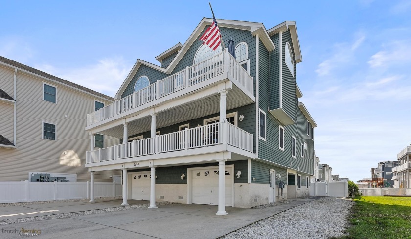 From your first impression to your final look-this stunning - Beach Townhome/Townhouse for sale in Sea Isle City, New Jersey on Beachhouse.com