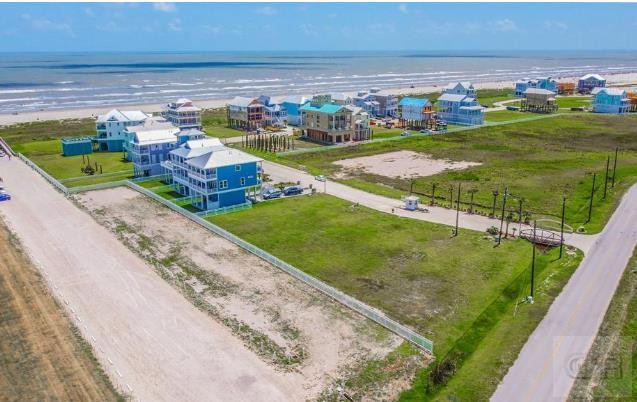 Rare find in GATED COMMUNITY! Residential Lot is right off of - Beach Lot for sale in Galveston, Texas on Beachhouse.com