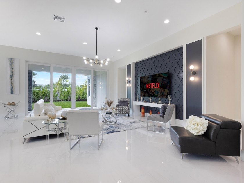 ''Welcome to Coral Isles, a luxurious gated community within - Beach Home for sale in Palm Beach Gardens, Florida on Beachhouse.com