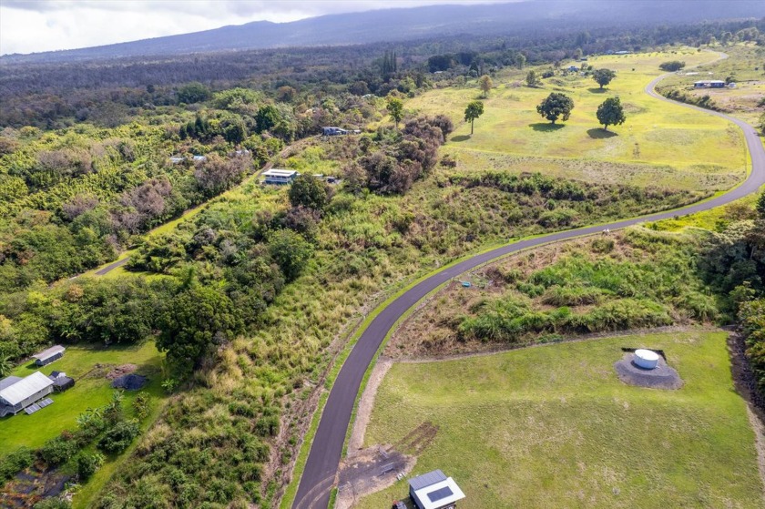 This 1.4-acre property, located within the gated Keopu Aina - Beach Lot for sale in Holualoa, Hawaii on Beachhouse.com
