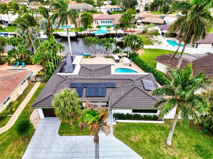 Experience luxury in this newly updated 3-bed, 3-bath waterfront - Beach Home for sale in Deerfield Beach, Florida on Beachhouse.com