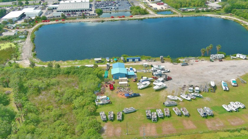 Commercial BU 2 property with 17.5 acres with a 10 acre lake - Beach Commercial for sale in Cocoa, Florida on Beachhouse.com