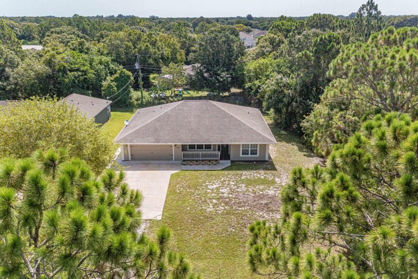 This is a MUST SEE immaculate, one owner, move-in ready home! - Beach Home for sale in Vero Beach, Florida on Beachhouse.com