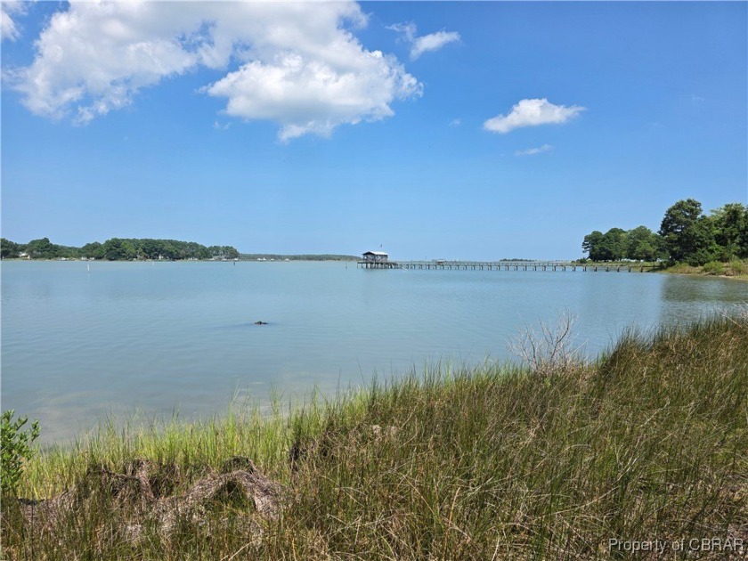 WATERFRONT LOT ON HORN HARBOR. 188' FRONTAGE. EXPANSIVE VIEWS - Beach Acreage for sale in New Point, Virginia on Beachhouse.com