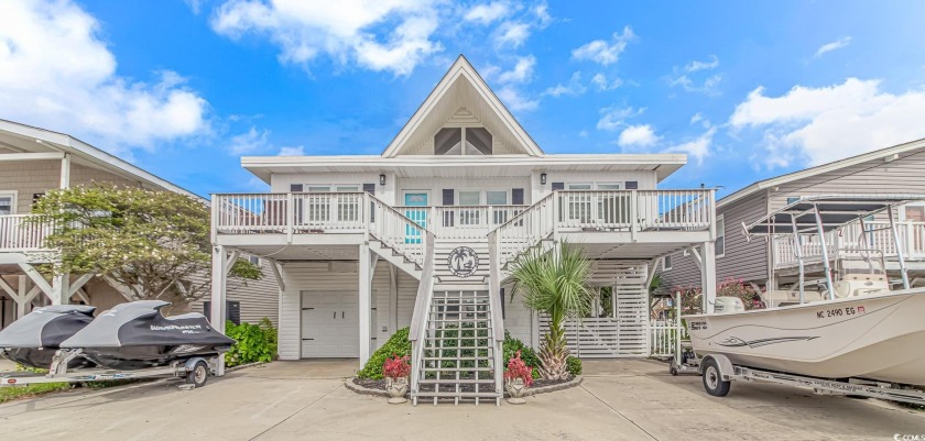 Welcome to your completely renovated Cherry Grove canal home - Beach Home for sale in North Myrtle Beach, South Carolina on Beachhouse.com