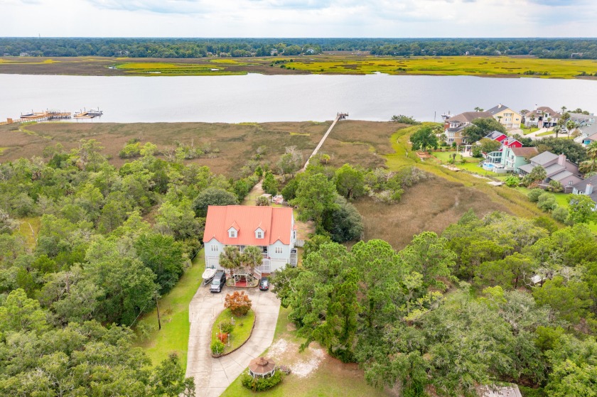 This is your opportunity to own an amazing deep water property - Beach Home for sale in North Charleston, South Carolina on Beachhouse.com