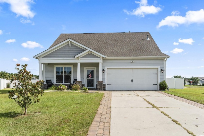 Welcome to this beautifully maintained 3-bedroom, 2.5-bathroom - Beach Home for sale in Myrtle Beach, South Carolina on Beachhouse.com