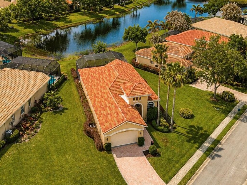 You'll love coming home to this beautifully remodeled home with - Beach Home for sale in Port Saint Lucie, Florida on Beachhouse.com