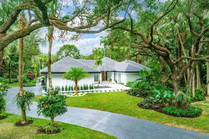 This fully reimagined contemporary gem is nestled in the - Beach Home for sale in Delray Beach, Florida on Beachhouse.com