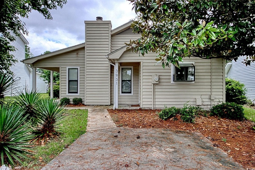 Come see this charming, move-in ready home in the quaint - Beach Home for sale in Little River, South Carolina on Beachhouse.com