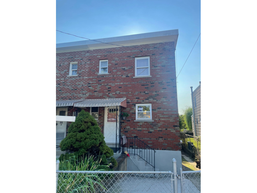 Single Family Property In the Heart of city island Just steps - Beach Condo for sale in Bronx, New York on Beachhouse.com