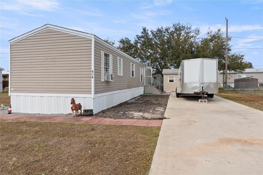 Welcome to easy Florida living in the Pine Acres community of - Beach Home for sale in Punta Gorda, Florida on Beachhouse.com
