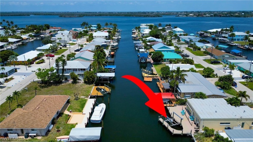 Come make this Awesome spacious home on the water yours today! - Beach Home for sale in Matlacha, Florida on Beachhouse.com