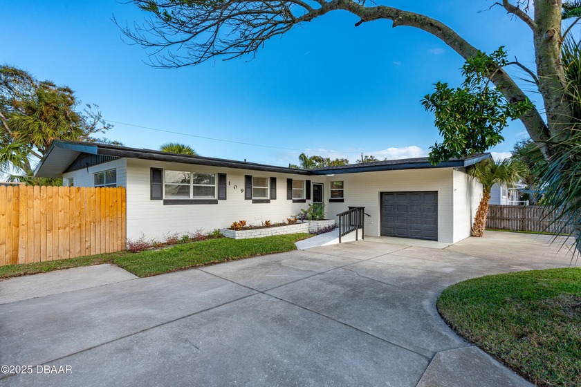 Beachside luxury awaits in this sought-after Ormond Beach - Beach Home for sale in Ormond Beach, Florida on Beachhouse.com
